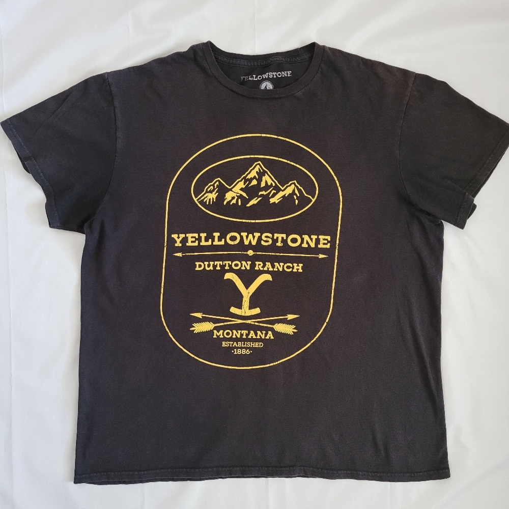 Black Short Sleeve Tee
